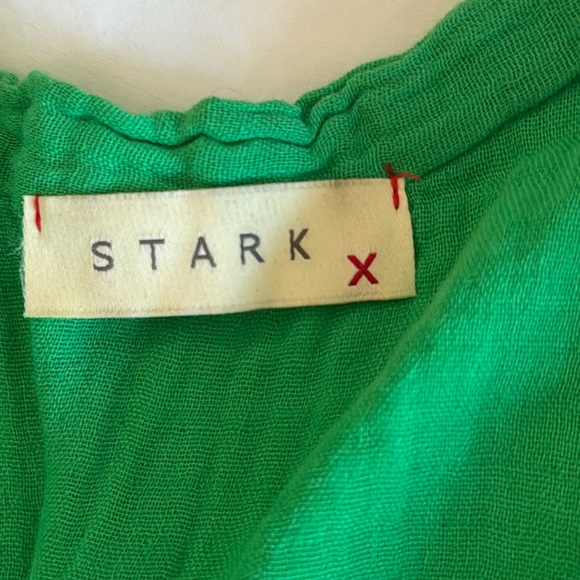 Stark Green S Top and M Skirt Set from TNT - Picture 2 of 4